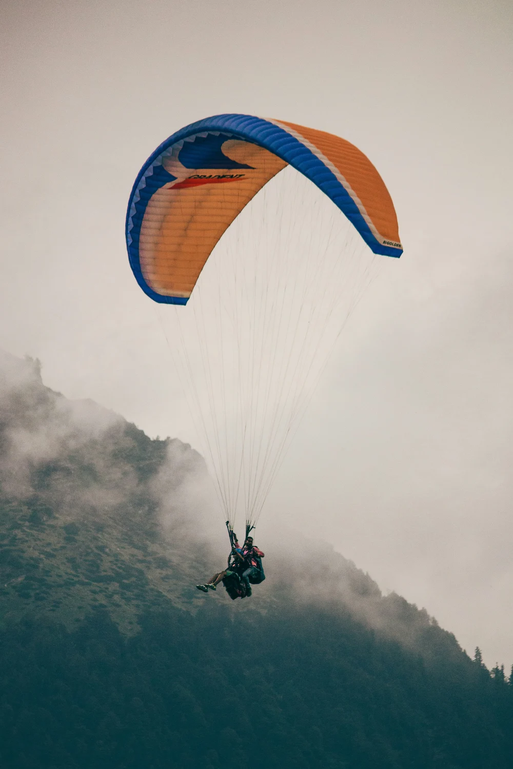 Paragliding travel inspiration